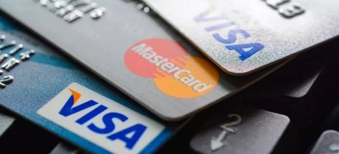 Kredi ve banka kartıyla yapılan harcamalar %131 arttı