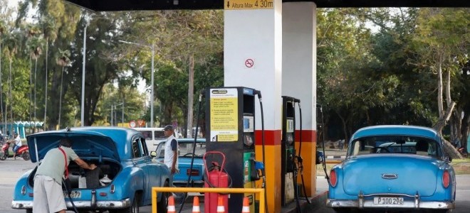 Küba’da benzin fiyatlarına %500’lük zam hazırlığı