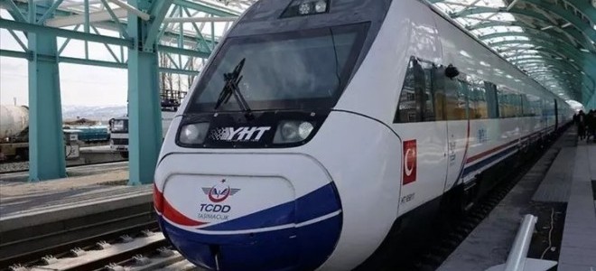 Kurban Bayramı dolayısıyla trenlerin yolcu kapasitesi artırılacak