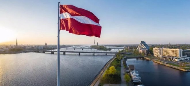 Letonya’dan bankaların yüksek kârlarına yönelik ek vergi planı