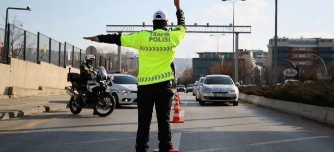 Meclis 10 maddeyi daha onayladı: Trafik cezaları artıyor, yeni yaptırımlar geliyor