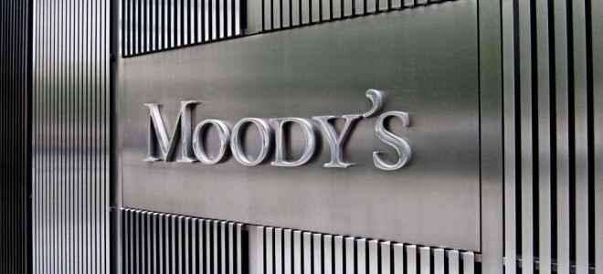 Moody's, İsrail bankalarının notunu düşürdü