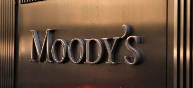 Moody's Şekerbank'ın notlarını üç kademe birden yükseltti