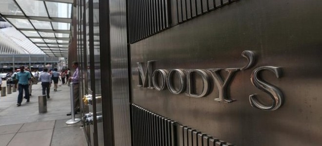 Moody's Türkiye'nin Kredi Notunu Düşürdü