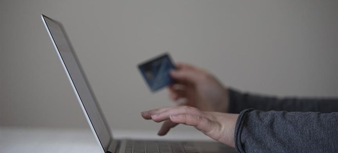 Online alışverişlere yönelik sanal kart tavsiyesi