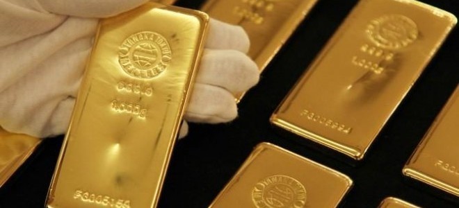 Ons altın gram altın fiyatını yukarı çekiyor