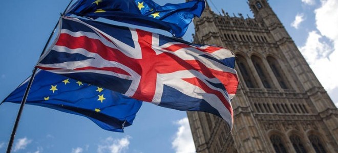 Parlamento anlaşmasız Brexit’i önleyecek tasarıyı onayladı