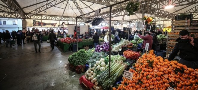 Pazar yerlerindeki alanlarla ilgili düzenleme yapıldı