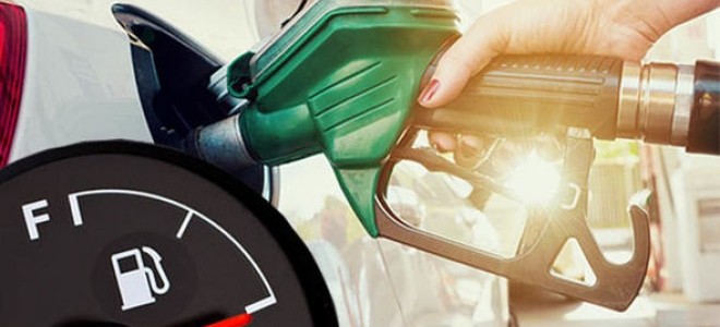 Petrol fiyatları artan ABD stokları etkisiyle düştü