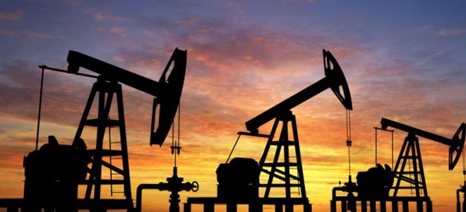 Petrol Fiyatları Son Üç Yılın En Düşük Düzeyinden Toparlanıyor