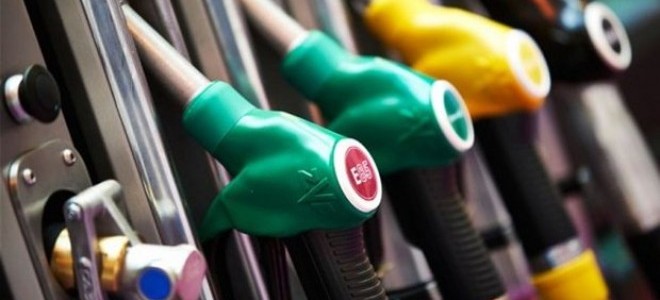 Petrol fiyatları yüzde düşüş sonrası toparlanıyor