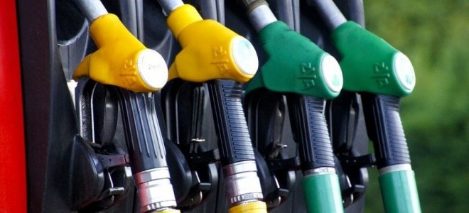 Petroldeki Düşüş İran Yaptırımları Öncesinde Sınırlı Kaldı