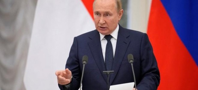 Putin: Avrupa'ya gidecek gazın fiyatı Türkiye'de belirlenecek