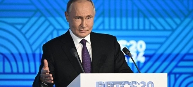 Rus lider Putin'den dolarsızlaşma mesajı