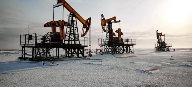 Rus petrolüne tavan fiyat uygulayanlara yönelik petrol yasağı uzatıldı