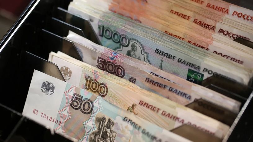 Rusya'da nakit döviz kısıtlamaları uzatıldı
