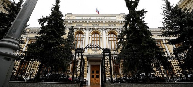 Rusya Merkez Bankası: İhracat ödemelerinde rublenin payı doları yakaladı, euroyu geçti