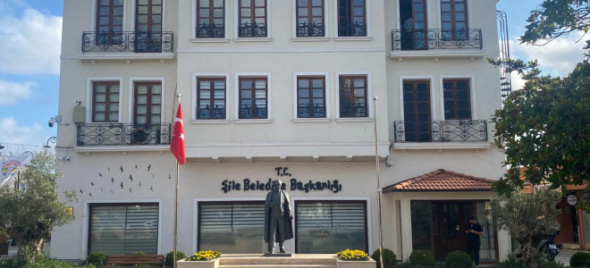 Şile Belediyesi'ne operasyon: 23 kişi gözaltına alındı