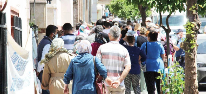 Sosyal korumaya 2024'te 5 trilyon TL harcandı