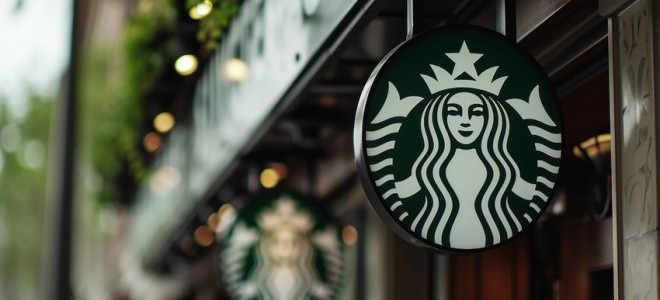 Starbucks'ta bayrak değişimi sonrası hisselerde sert yükseliş