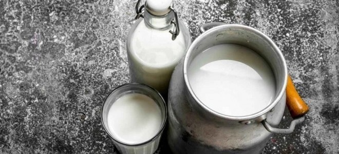 Süt üreticilerinden çiğ süt fiyatlarındaki artışa tepki
