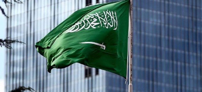 Suudi Arabistan rezervleri 13 yılın en düşük seviyesine indi