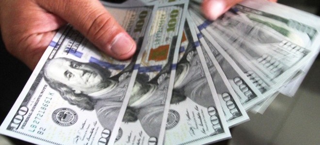 TCMB faiz kararı ardından dolar düşük seyrediyor