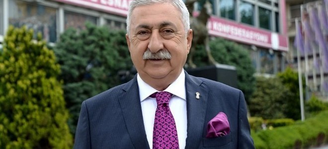 TESK'ten BAĞ-KUR'lunun emekli ve sağlık primlerinin ayrılması talebi