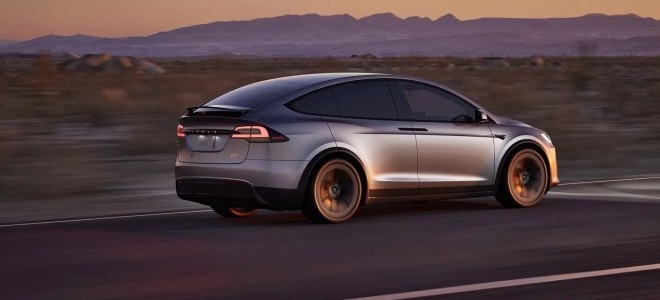 Tesla, ABD ve Kanada’da Model X fiyatlarını yükseltti