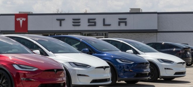 Tesla'nın geliri üçüncü çeyrekte arttı