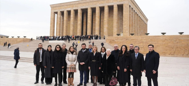 TİKAV heyetinden Anıtkabir'e saygı ziyareti