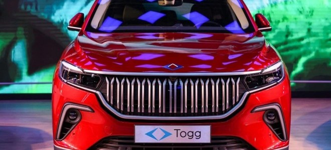 Togg'un ilk yerli otomobili banttan indi