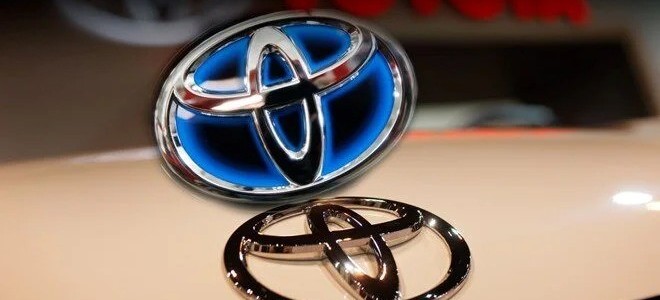 Toyota 10 modelin sevkiyatını durdurdu