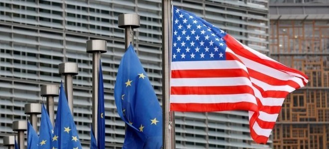 Trump, AB'ye yönelik yüzde 50'lik tarifeyi erteledi