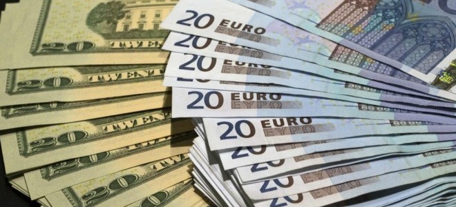 Trump’ın Suriye Açıklamasıyla Dolar ve Euro Geri Çekildi