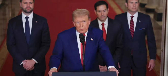 Trump’tan İran’a tehdit: Silahlarımız hazır ve tetikteyiz