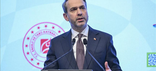 Türkiye'nin elektrik kurulu gücü 122 bin megavatı aştı