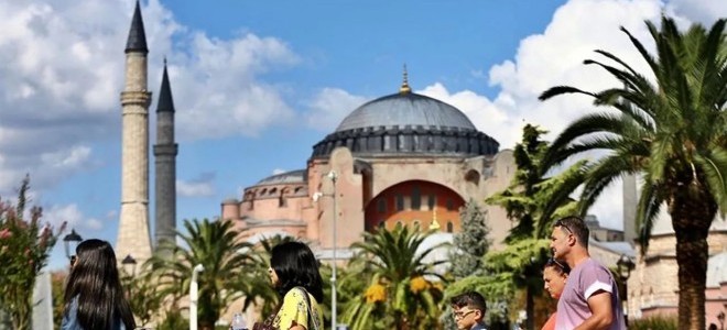 Türkiye'ye gelen turist sayısı kasımda arttı