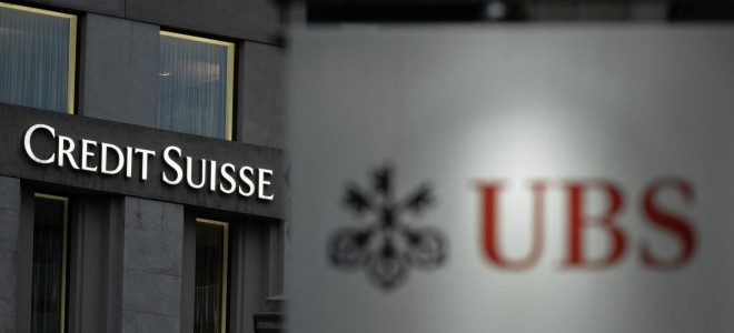 UBS, birleşme sonrasında çalışanlarının %30'unu işten çıkarmayı planlıyor