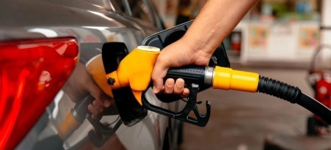 Uraloğlu: Akaryakıt fiyatlarına müdahale söz konusu değil