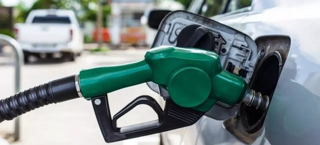 Venezuela hamlesi ABD'de benzin fiyatlarını yüzde 13 düşürdü