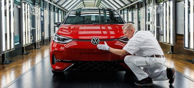 Volkswagen 88 yıllık tarihinde ilk kez fabrika kapatıyor