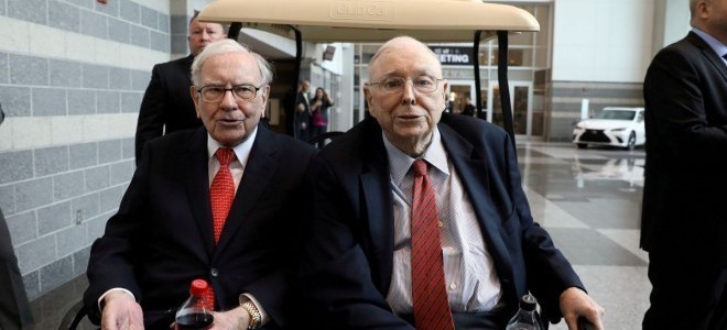 Warren Buffett'ın ortağı Charlie Munger hayatını kaybetti