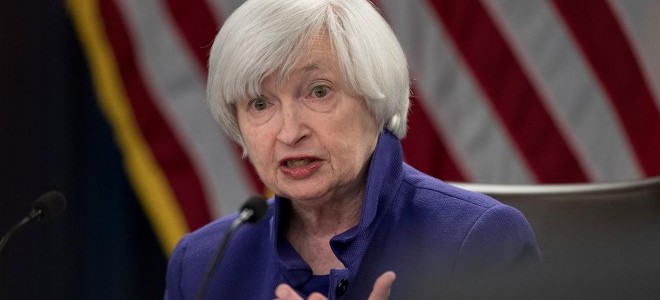 Yellen:  ABD'deki finansal riskleri dikkatle izliyoruz