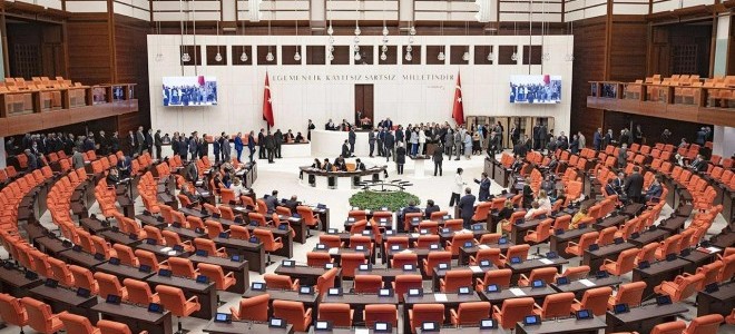 Yeni ekonomi paketi Plan ve Bütçe Komisyonu'nda