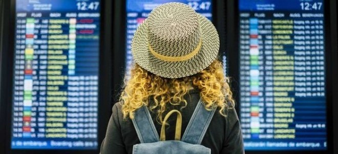 Yıl sonunda 59,6 milyar dolarlık turizm geliri hedefleniyor