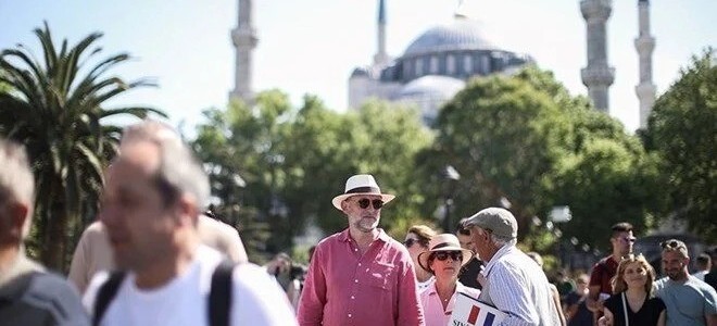 Yılın ilk yarısında İstanbul'un ziyaretçi sayısı 8 milyona yaklaştı