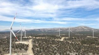 Akfen'den 530 Milyon Dolar Yatırımla 13 Rüzgar ve Güneş Enerjisi Santrali