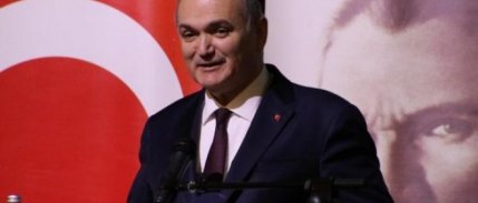 Bakan Özlü: Türkiye'nin dünyada bilinen otomobil markası olacak
