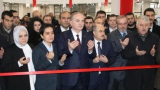 Bakan Özlü: Türkiye'nin dünyada bilinen otomobil markası olacak (2)